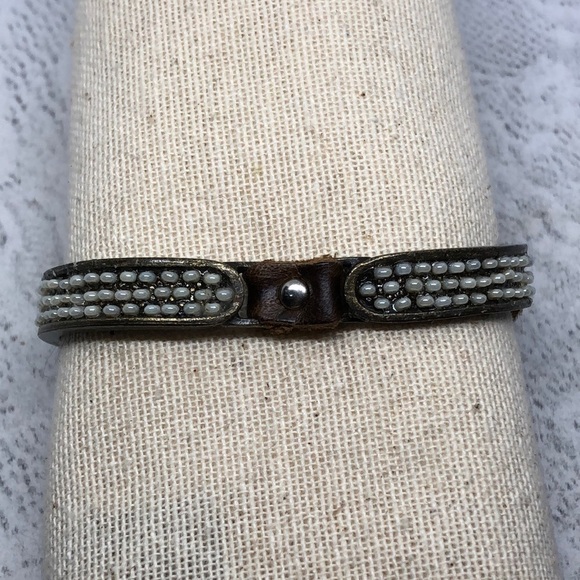 Rebel designs leather and pearl boho style bracelet. - Picture 1 of 5